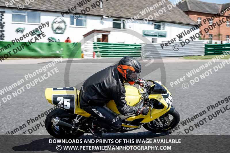 enduro digital images;event digital images;eventdigitalimages;mallory park;mallory park photographs;mallory park trackday;mallory park trackday photographs;no limits trackdays;peter wileman photography;racing digital images;trackday digital images;trackday photos